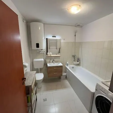 Apartament Victory Gardens *